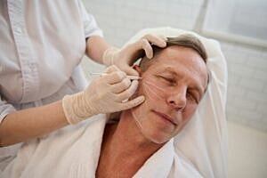 What is the Difference Between a Male Facelift and a Female Facelift?